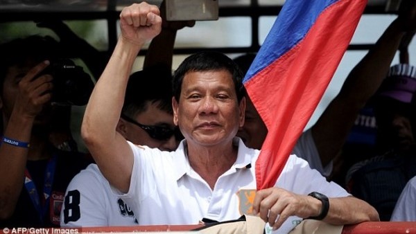 菲律宾商报 ：总统访华升至最高规格延长4天