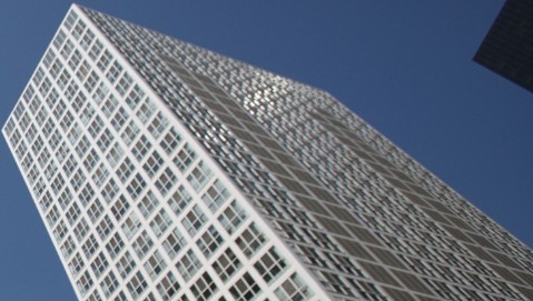 若楼市雪崩，房奴们将插翅难逃！