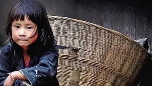 感人至深的短文章：《山果》