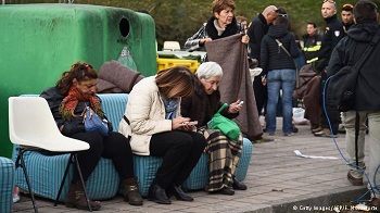 意大利周日再震 20余人受伤 无人死亡