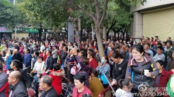 【图文】西安高陵垃圾焚烧项目抗议民众遭镇压