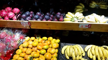 菲总统“弃美投中”要价高