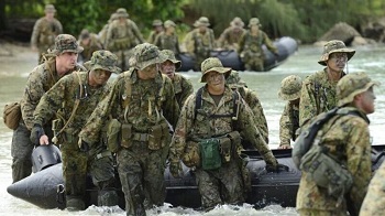 【组图】日美关岛举行登陆夺岛演习