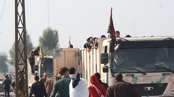 逃出摩苏尔的居民讲述伊斯兰国的各种诡计