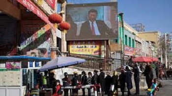 何志良：强烈谴责中国政府任意拘捕、关押维吾尔人