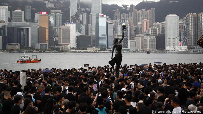 王秀丽：港版《国家安全法》摧毁了香港的民主自由制度