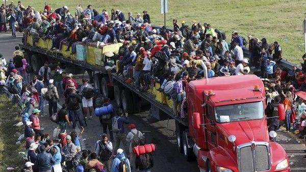 美墨邊境移民湧入 拜登指派賀錦麗親自處理