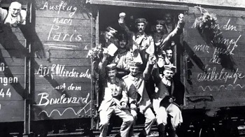 第一次世界大战是如何爆发的，为战争到来兴奋而发狂的人群