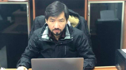 一位维吾尔人十四年未完的自由之旅