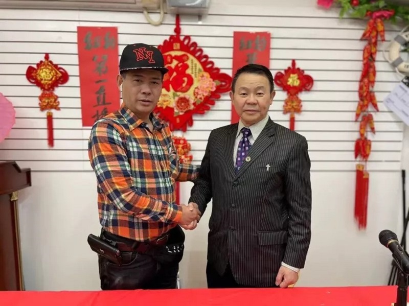 此图片的alt属性为空;文件名为5555.jpg