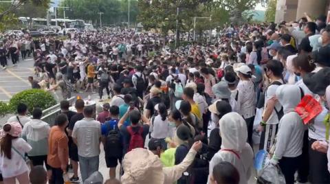 “李克强 查河南” 数千名示威者为何怒吼