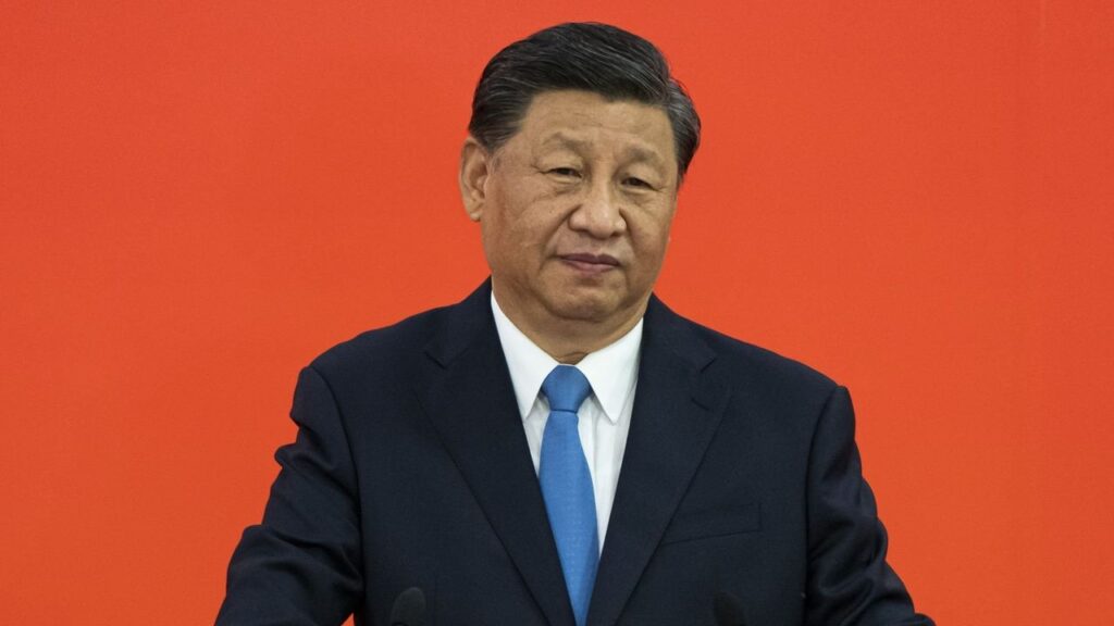 美国家情报总监：习近平不愿接受西方新冠疫苗