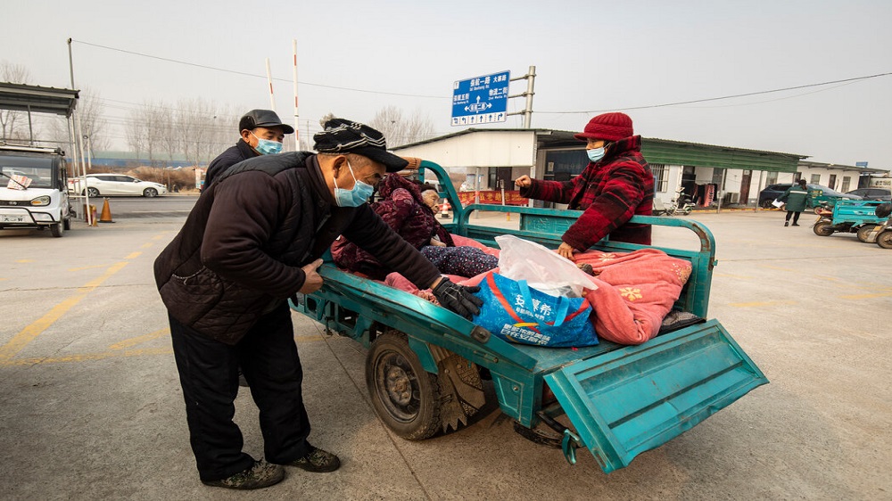 纽约时报：中国春节返乡潮来临，农村地区面临大规模感染冲击