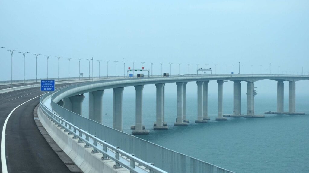 港珠澳大桥开通五年仍难逃“鬼桥”命运