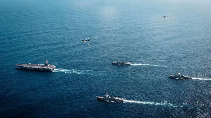 BBC：美军战机与军舰在委内瑞拉附近的部署