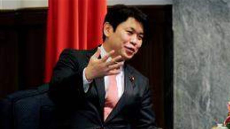 日本文部科學大臣被爆外遇人妻公開致歉 高市早苗反應曝